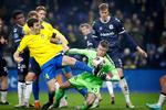 I anden halvleg pressede Brøndby og Jacob Rasmussen på for den nødvendige 3-1-scoring, men AGF-målmanden Bailey Peacock-Farrell blev aldrig for alvor udfordret.   Foto: Jens Dresling