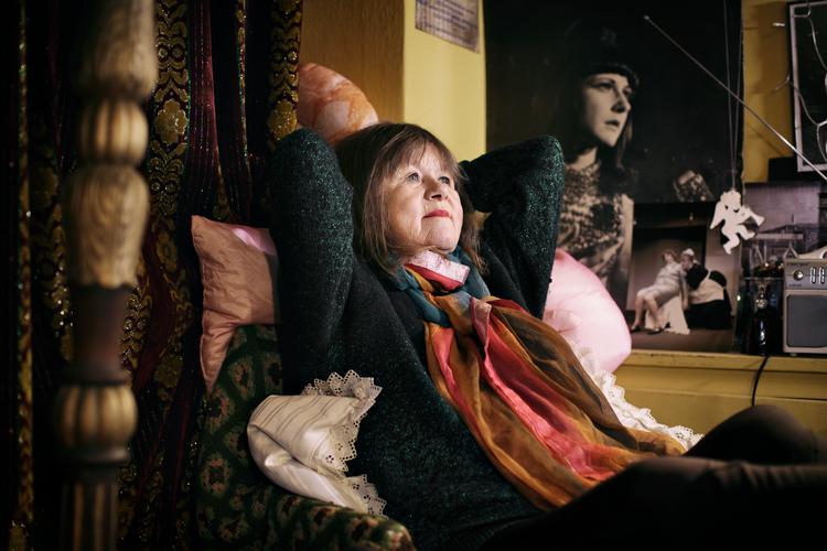 Danskerne har været på fornavn med Daimi, siden hun var 16 år gammel. Nu bliver hun 80. Her er hun fotograferet på teateret Riddersalen, hvor hun har var tilknyttet fra midten af 70'erne og frem til 2019.  Foto: Miriam Dalsgaard