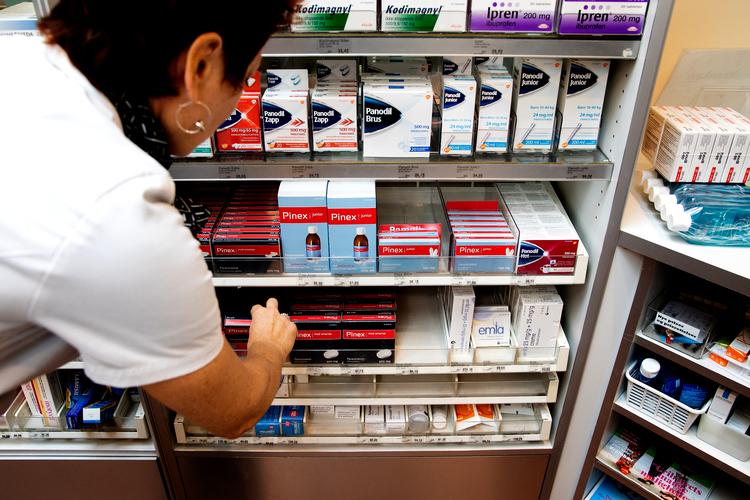 Apotekerne efterspørger udvidede beføjelser til at udlevere medicinske alternativer uden først at skulle inddrage en læge Foto: Finn Frandsen