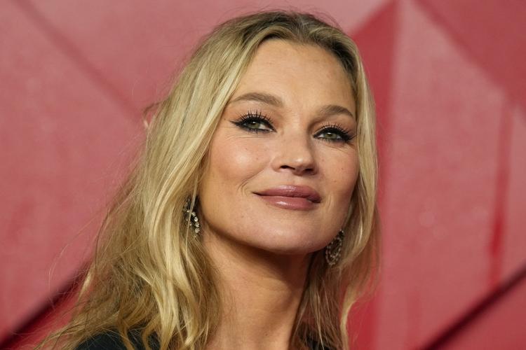 Kate Moss blev model som teenager og kom fra de tidlige 90'ere til at stå for en ny vild og spinkel type inden for sit fag.  Foto: Maja Smiejkowska/Ritzau Scanpix