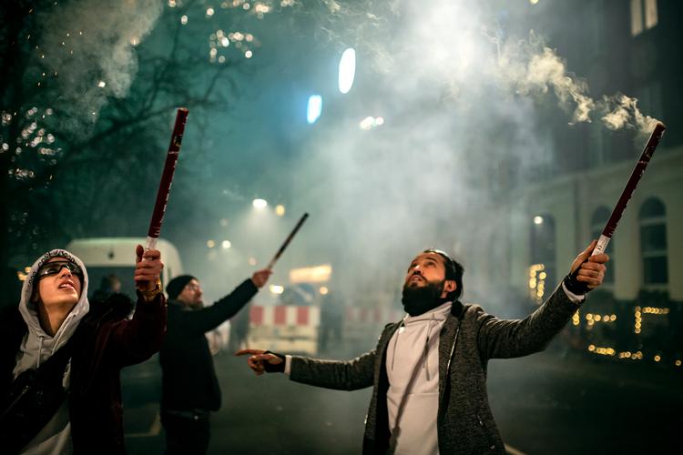 »Hvor går grænsen for, hvad barnepigesamfundet skal blande sig i?«, spørger sognepræst Jens Ole Christensen, der er tøvende over for et forbud mod fyrværkeri. Foto: Jens Hartmann