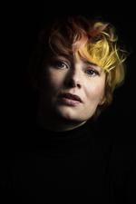 Endelig har Annika Aakjær udgivet sin sang 'Gode nyheder', som hun har spillet live flere gange de senere år. Og den giver stadig lytteren en klump i halsen. Foto: Linda Johansen