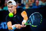 Holger Rune fortsætter de lovende takter frem mod Australian Open. Han er blandt de sidste fire Ved ATP 250-turneringen i Brisbane, efter Rune fredag morgen dansk tid slog australieren James Duckworth. Foto: Patrick Hamilton/Ritzau Scanpix