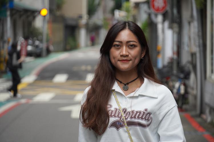 Saquljingay Djumulj tilhører paiwan-stammen i Taiwan, en af øens 16 oprindelige folk. Hun ser ikke sig selv som kineser og afviser Kommunistpartiets historiefortælling. Foto: Sebastian Stryhn Kjeldtoft