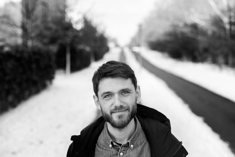 Ifølge professor Anton Pottegård risikerer restordre på lægemidler at forværre borgernes helbred, hvis blodtryksbehandlingen indstilles, hvis medicinen mangler. Eller hvis patienten med depression aldrig får opstartet den medicinske behandling, fordi præparatet er i restordre. »Det er langt mere de afledte konsekvenser, jeg er bekymret for«. Foto: Thomas Borberg