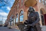Thomas Jefferson var præsident fra 1801 til 1809 og kan mødes på hjørnet af St. Joseph Street og 7th Street.  Foto: Travel South Dakota