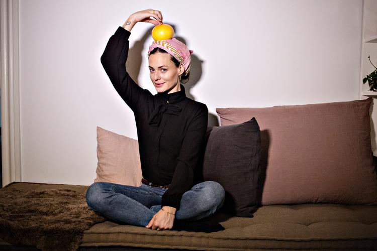Sarah Grünewald blev som teenager headhuntet af et stort modelbureau. Siden har hun gjort karriere som tv-vært og skuespiller. Foto: Miriam Dalsgaard