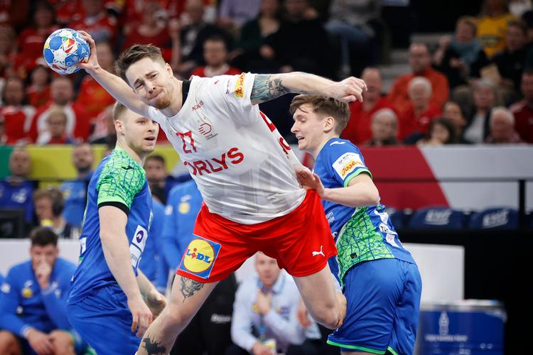 Michael Damgaard havde fem gode minutter i starten af anden halvleg, men resten var lige til glemmebogen. Foto: Jens Dresling