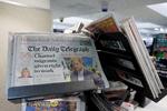The Daily Telegraph til salg i et supermarket i London. Foto: Belinda Jiao/Ritzau Scanpix