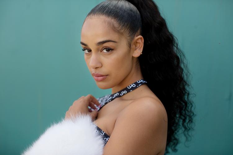 Jorja Smith kendes fra hit som 'Blue Lights' og 'Slow Down'.  Foto: Emma Sejersen