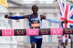 Kelvin Kiptum var først over målstregen til London Maraton i 2023.  Foto: Justin Tallis/Ritzau Scanpix