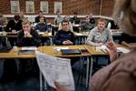 På Dalum Landbrugsskole sidder en gruppe unge landmænd, der læser til agrarøkonomer for at være rustet til et liv som selvstændig i et landbrug, der kan blive hårdt ramt af en CO2-afgift. Foto: Emil Bay