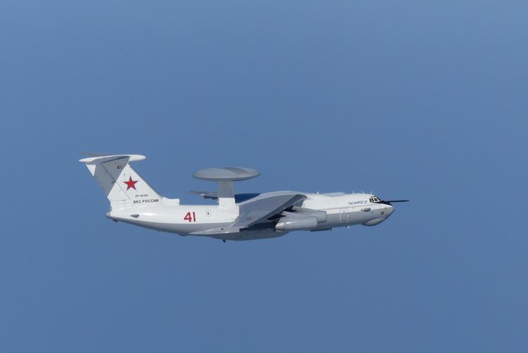 Et russisk A-50 overvågningsfly fotograferet i nærheden af en omdiskuteret øgruppe i Japan i 2019. Foto: Handout ./Ritzau Scanpix