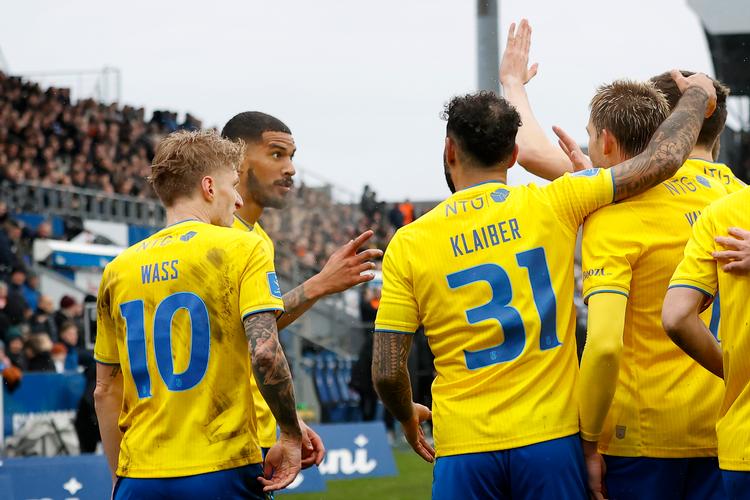 To hurtige Brøndby-mål lagde grunden til sejren i Odense.  Foto: Jens Dresling