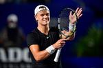 Holger Rune er videre til kvartfinalen i ATP 500-turneringen i Acapulco i Mexico. Danskerens næste opgave bliver tyske Dominik Koepfer. Foto: Rodrigo Oropeza/Ritzau Scanpix