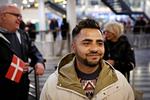 Køkkenchefen Ramesh Subedi er rejst i forvejen til Danmark for at tjene penge til sin families flybilletter.  Foto: Jens Dresling