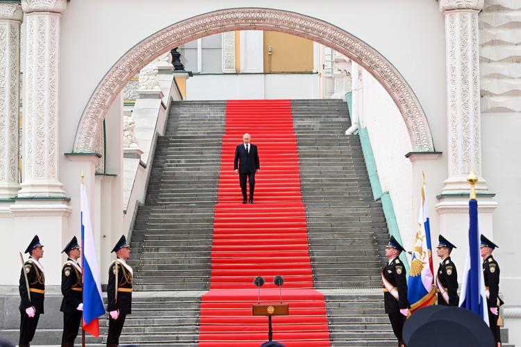 Vladimir Putins styre gør, hvad det kan for at destabilisere vesten, advarer rapport fra britisk tænketank. Foto: Sergei Guneyev/Ritzau Scanpix