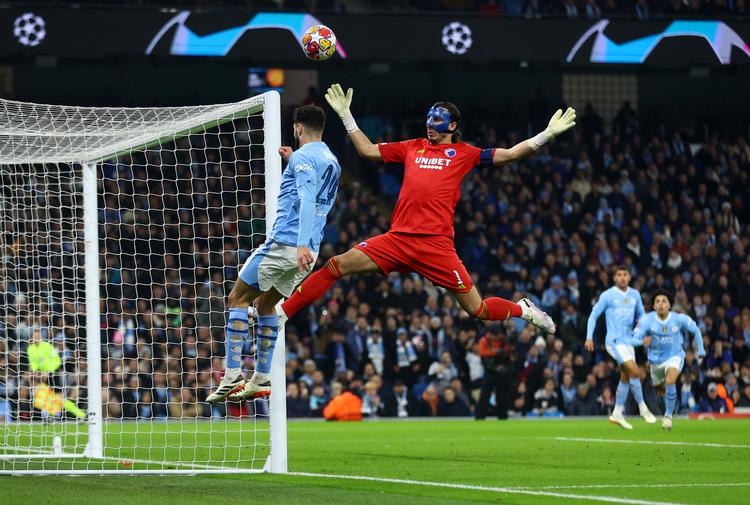 For anden kamp i træk kostede Kamil Grabara et mål, da Manchester City vandt 3-1 over FC København.  Foto: Carl Recine/Ritzau Scanpix