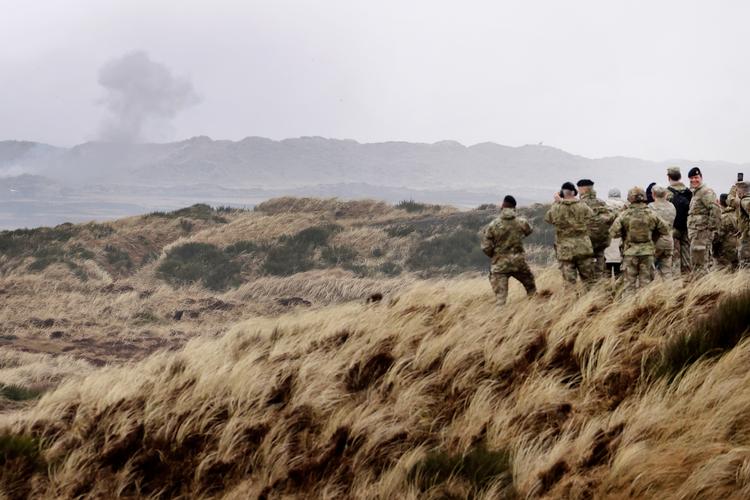 Den nye brigade, der foreløbig ikke er blevet til noget, indgår i Nato's styrkemål. Her er det soldater fra 12 lande, der sidste år deltog i en øvelse i Oksbøl. Arkivfoto.  Foto: Jens Dresling