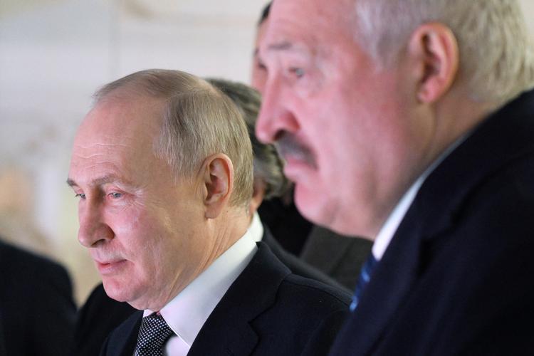 Vladimir Putin og Aleksandr Lukasjenko. Foto: Sputnik/Ritzau Scanpix