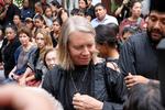 Trine Ellitsgaard er her fotograferet i 2019, da hendes afdøde mand, kunstneren Francisco Toledo, blev hyldet på Graphic Arts Institute i Oaxaca, Mexico.  Foto: Jorge Luis Plata/Ritzau Scanpix