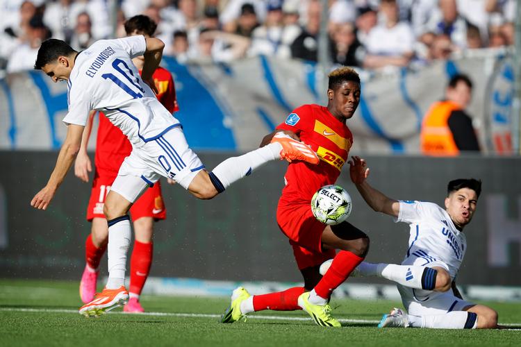 Ibrahim Osman scorede til 1-0 i FC Nordsjællands sejr på 2-1 over FC København, da han prikkede et hjørnespark i nettet ved forreste stolpe.  Foto: Jens Dresling