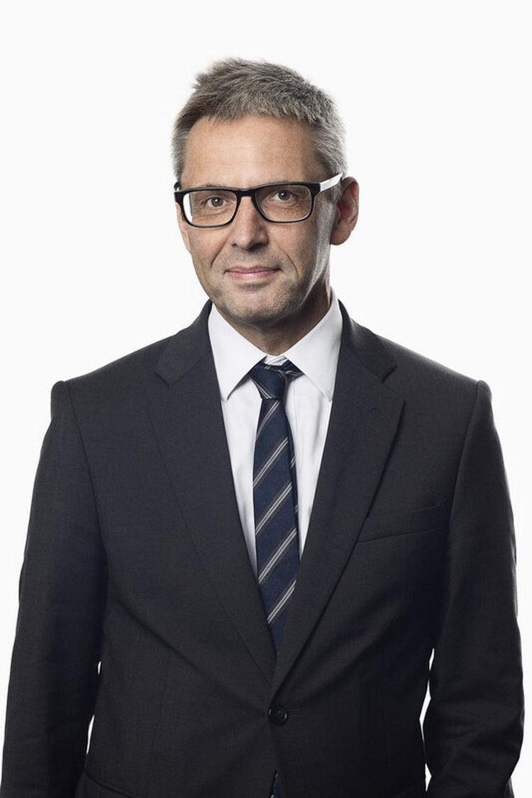 Jesper Vahr er 61 år og har tidligere været ambassadør i bl.a. Ankara og Tel Aviv.  
