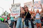 Aborttilhængerne i Arizona må sande, at delstatens højesteret har genoplivet et næsten fuldstændigt forbud mod abort fra 1864. (arkivfoto) Foto: Sandy Huffaker/Ritzau Scanpix