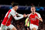 Arsenals Leandro Trossard (th) kom på banen i slutfasen og sikrede med et mål uafgjort i London. Foto: Ian Kington/Ritzau Scanpix