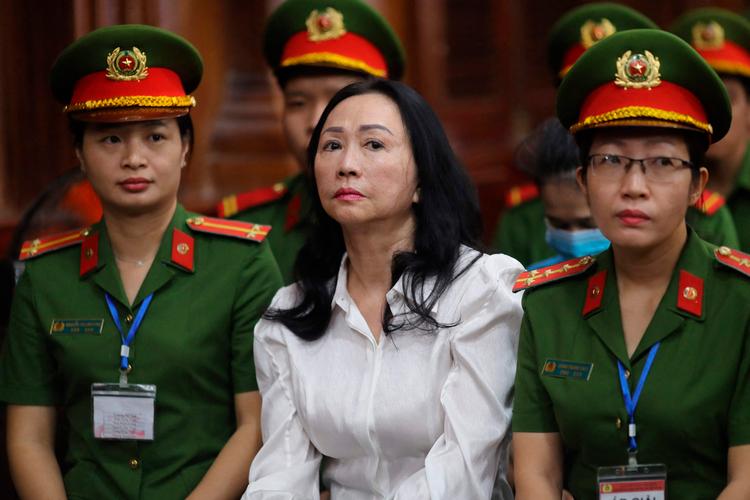 Truong My Lan (C) i retten i Ho Chi Minh city. Foto: Str/Ritzau Scanpix