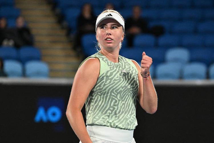 Clara Tauson som her ses i aktion i Australien tidligere i år vandt en flot sejr over verdens nummer seks, Maria Sakkari, i to sæt i holdturneringen Billie Jean King Cup.  Foto: Tracey Nearmy/Ritzau Scanpix