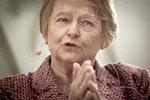 Gro Harlem Brundtland var statsminister i Norge tre gange. Da hun i 1996 forlod posten for sidste gang, var det slut med norsk landspolitik for hende. Men ikke med politik i det hele taget.  Foto: Mads Nissen