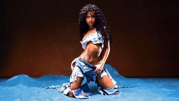 Roskilde Festivals publikum går nu glip af en koncert med grammyvindende Tyla. PR Jeremy Soma