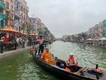 Vietnams voksende middelklasse er vilde med Grand World Hanoi, et nyt kvarter i byen, som er bygget efter europæisk forbillede. Men skandaler hærger Vietnams byggeiver. Foto: Sebastian Stryhn Kjeldtoft