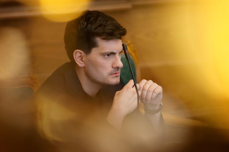 Senest en omstridt tale fra Frederik Vad har skabt intern uro i Socialdemokratiet om partiets udlændingepolitik- og retorik. Her er han fotograferet i dag i forbindelse med en spørgetime med statsministeren.  Foto: Jens Dresling