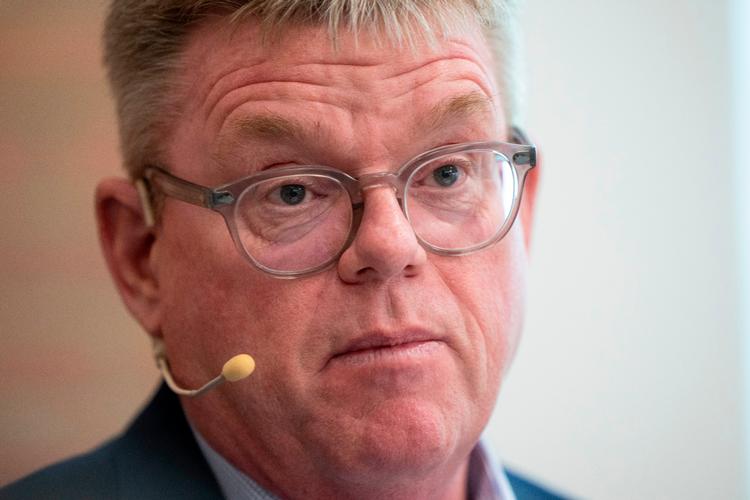 Randers Kommunes borgmester Torben Hansen (S) på dagens pressemøde, hvor han fortalte om millionregningen for oprydningen efter Nordic Waste og de problemer, det giver kommunen.  Foto: Bo Amstrup/Ritzau Scanpix