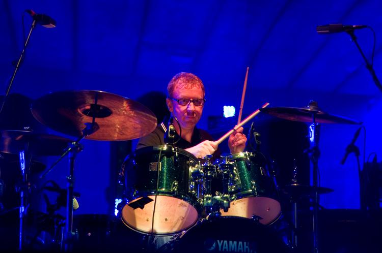 Dave Rowntree har passet trommerne i Blur, siden gruppen fandt sammen i 1989. Men han har også lavet et væld af andre ting i sit voksne liv.  Foto: Paulo Duarte/Ritzau Scanpix