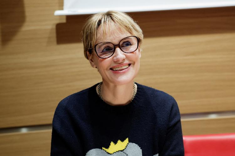 Forslaget i parlamentet er blevet fremsat af skuespilleren Judith Godreche, som har anklaget to instruktører for at have begået seksuelle overgreb mod hende, da hun var teenager.  Foto: Benoit Tessier/Ritzau Scanpix