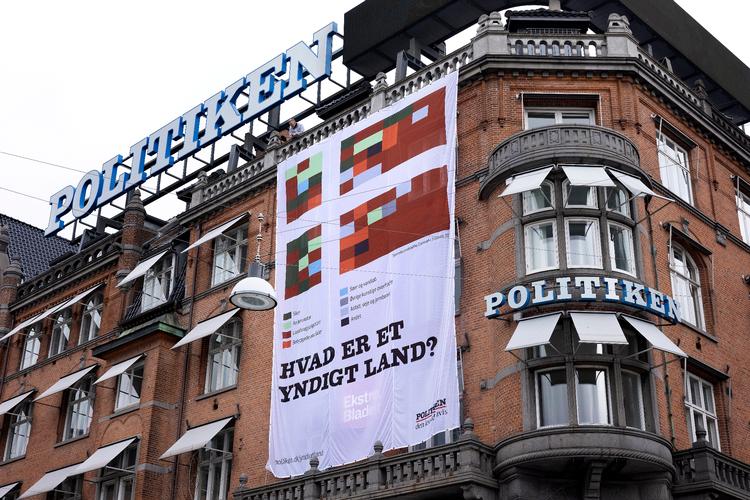 Brevet er underskrevet af otte medarbejdergrupper i JP/Politikens Hus, heriblandt Politiken, Ekstra Bladet, Jyllands-Posten, Watch Medier og Monitormedier. Foto: Finn Frandsen