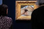 ’Verdens oprindelse’ af Gustave Courbet ejes af Museé d’Orsay i Paris, hvor det var udlånt til en særudstilling om psykoanalytikeren Jacques Lacan, som engang selv kunne kalde sig ejer af værket.  Foto: Jean-christophe Verhaegen/Ritzau Scanpix