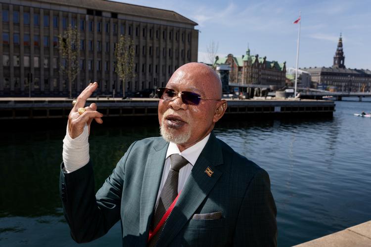 Ugandas udenrigsminister Jeje Odongo var en af 17 afrikanske udenrigsministre, som var i København for at drøfte fremtidens samarbejde med de nordiske kollegaer.  Foto: Thomas Borberg