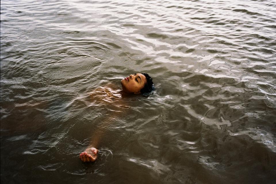 'Bird' af Andrea Arnolds seneste film. Foto: Atsushi Nishijima
