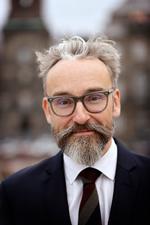 Ole Birk Olesen (LA) kalder Folkemødet et stort forsamlingshus og mener ikke, at det nødvendigvis skal føre til konkrete politiske forandringer. Arkivfoto Jens Dresling