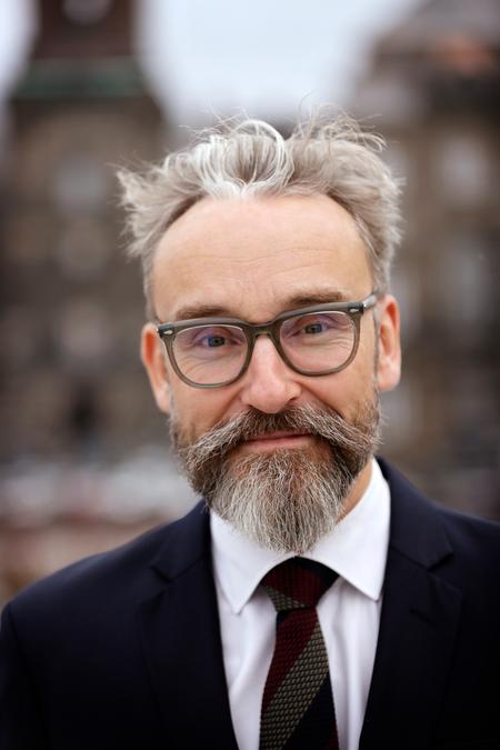 Ole Birk Olesen (LA) kalder Folkemødet et stort forsamlingshus og mener ikke, at det nødvendigvis skal føre til konkrete politiske forandringer. Arkivfoto Jens Dresling