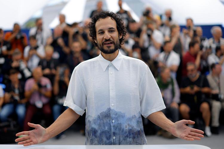 Filminstruktør Ali Abbasi er født i Iran, men er uddannet fra filmskolen i Danmark, hvor han bor i dag. Det er anden gang en af hans film dyster om Guldpalmen. Her ses han til gallapremieren i Cannes.  Foto: Clodagh Kilcoyne/Ritzau Scanpix