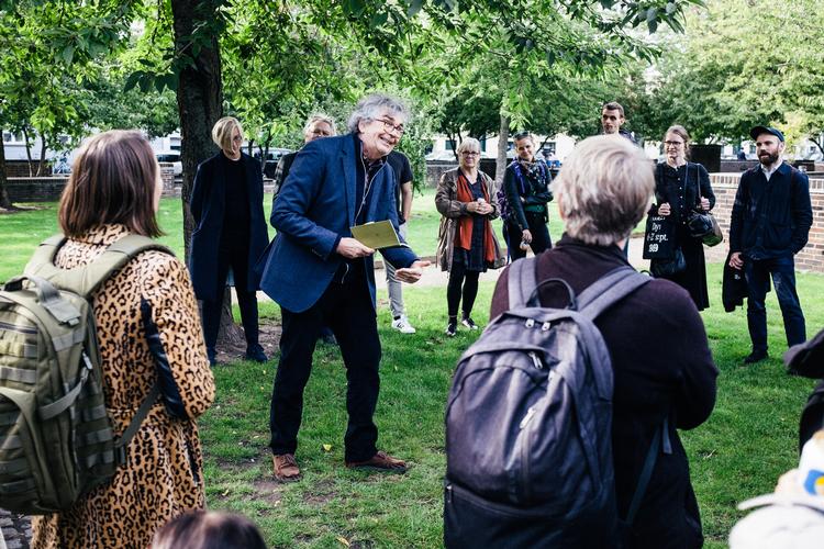     Forfatter og forlægger Asger Schnack holder her oplæg under kulturfestivalen Golden Days 2019 i København. Foto: Malthe Ivarsson/Ritzau Scanpix