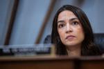 Siden den amerikanske demokrat Alexandria Ocasio-Cortez trådte ind i politik, har hun været udsat for såkaldte fake nudes og deepfake videoer. Eksperter opfordrer på det kraftigste til, at man af etiske årsager aldrig søger på manipuleret seksuelt materiale af den type, som omtales i denne artikel. Det er ulovligt at producere og dele uden samtykke. Foto: Francis Chung/politico/Ritzau Scanpix