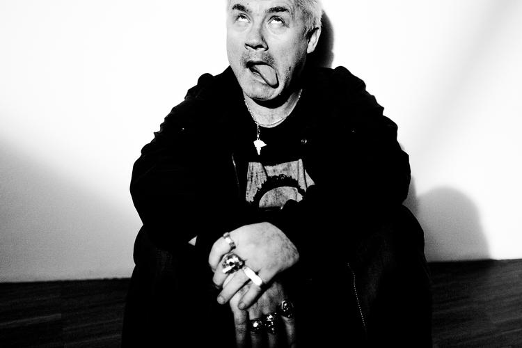 Den britiske kunstner Damien Hirst – her fotograferet i 2011 i forbindelse med en udstilling på Arken i Ishøj. Foto: Ditte Valente