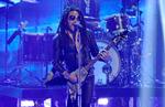 Lenny Kravitz, der er aktuel med et nyt album, står for halvlegsunderholdningen ved årets Champions League-finale på Wembley. Også danskerne kan se frem til et besøg, når den amerikanske musiker gæster Tinderbox Festival sidst i juni.  Foto: Chris Pizzello/Ritzau Scanpix