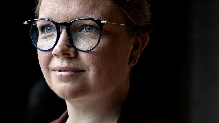 Maja Højgaard (S) er ny borgmester i Brøndby, hvor den siddende borgmester har valgt at gå på pension. Siden kommunalvalget i 2021 har hun været viceborgmester ved siden af arbejdet som kirurg på Nykøbing Falster Sygehus.  Foto: Martin Lehmann